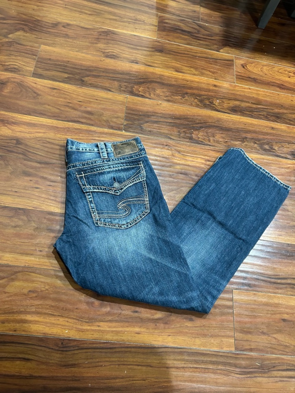 Silver Jeans Co Men's Medium Blue Straight Leg Denim Jeans, W38 L34